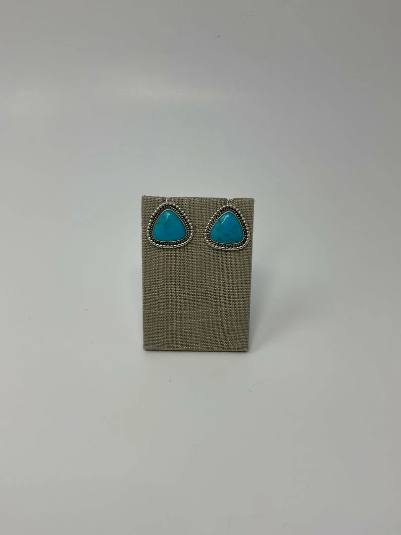 L&V MTZ Native Design Jewelry Kingman Turquoise & Sterling Silver Earrings 3 L&V MTZ Native Design Jewelry Kingman Turquoise & Sterling Silver Earrings