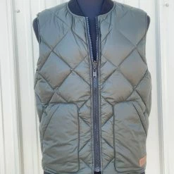 Pendleton Wild Horse Reversible Vest Men's Vests