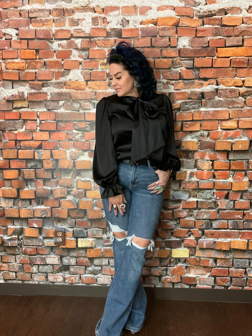 Hidden Happi Mid Rise Flare 6 Hidden Happi Mid Rise Flare