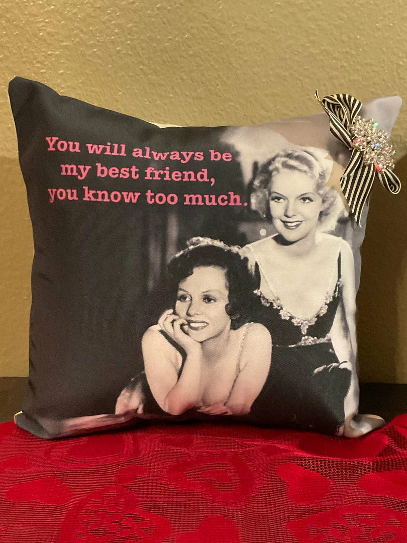 The Sparkling Spur Fun Pillow (3 Styles) 5 The Sparkling Spur Fun Pillow (3 Styles)