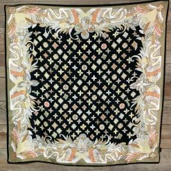 The Sparkling Spur Hats/Headbands/Scarves/Gloves Black And Beige Swan Scarf