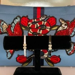 The Sparkling Spur Jewelry H Rhinestone Bracelet (Small)