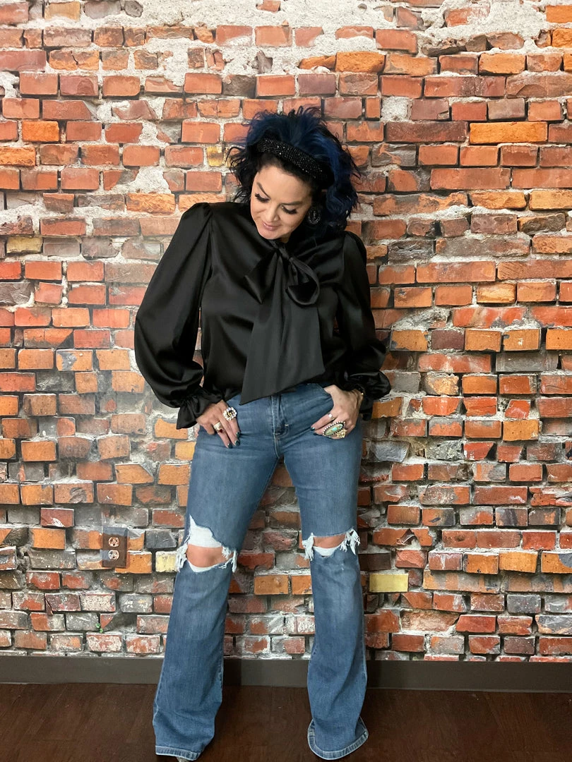 Hidden Happi Mid Rise Flare 7 Hidden Happi Mid Rise Flare