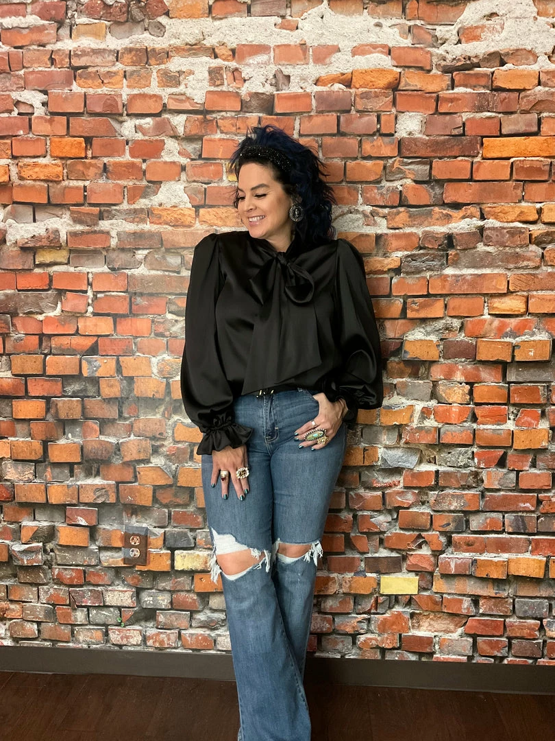 Hidden Happi Mid Rise Flare 8 Hidden Happi Mid Rise Flare