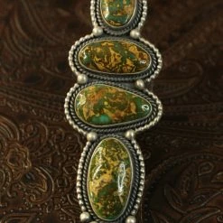 The Sparkling Spur Stone Mountain Turquoise Ring Jewelry