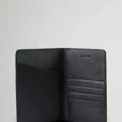 Pendleton Accessories Leather Embossed Passport Holder