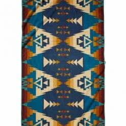 Pendleton Home Goods Oversized Jacquard Spa/Beach Towel