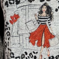 The Sparkling Spur Tops Love Is In The Air