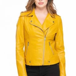 The Sparkling Spur Miss Bethany