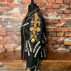 Double D Ranch Wear Bakersfield Jacket TIFFIANY'S CLOSET 7 Double D Ranch Wear Bakersfield Jacket TIFFIANY'S CLOSET