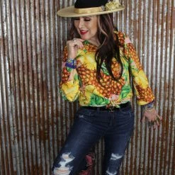 The Sparkling Spur Miss Dolce Vibes